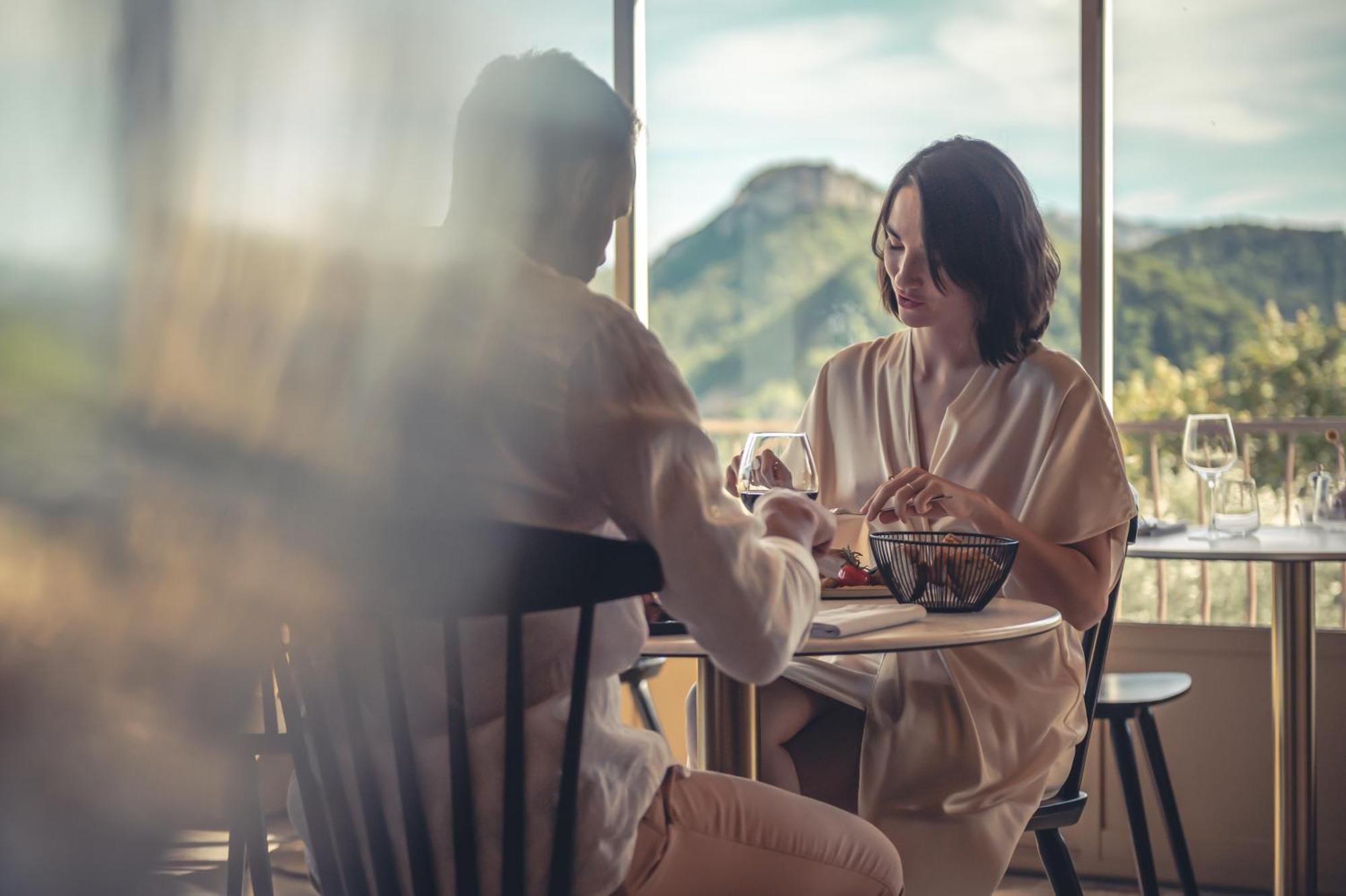 Hotel Logis Restaurant Le Plantevin Propiac